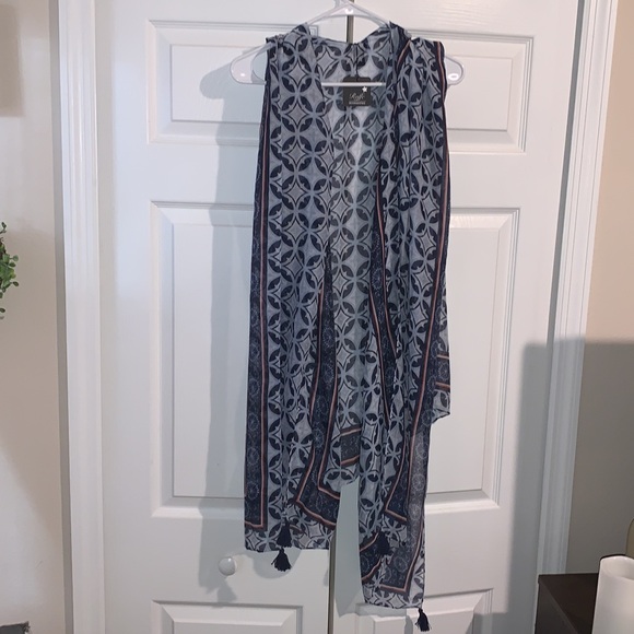 Ladies Roffe Topper - Picture 3 of 6